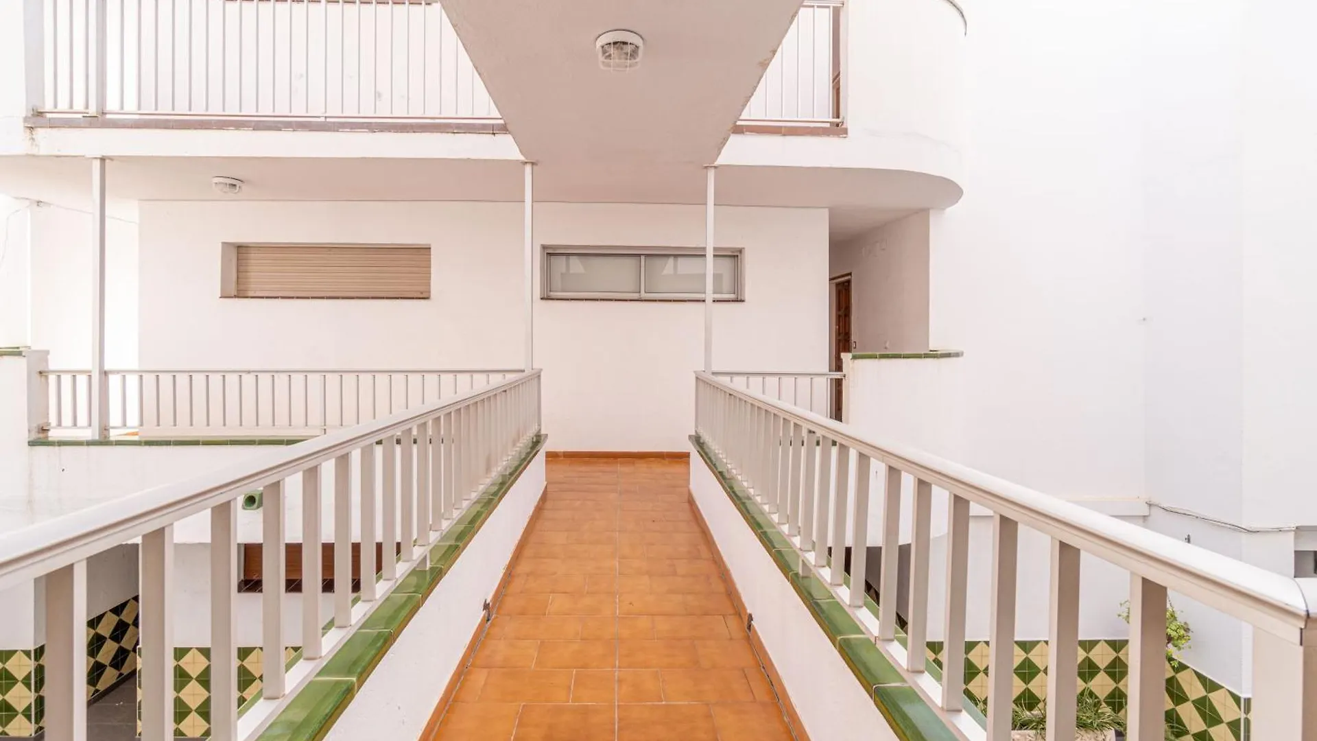 Apartment 167-Apartamento En Empuriabrava Con Vistas Al Puerto- Empurialola